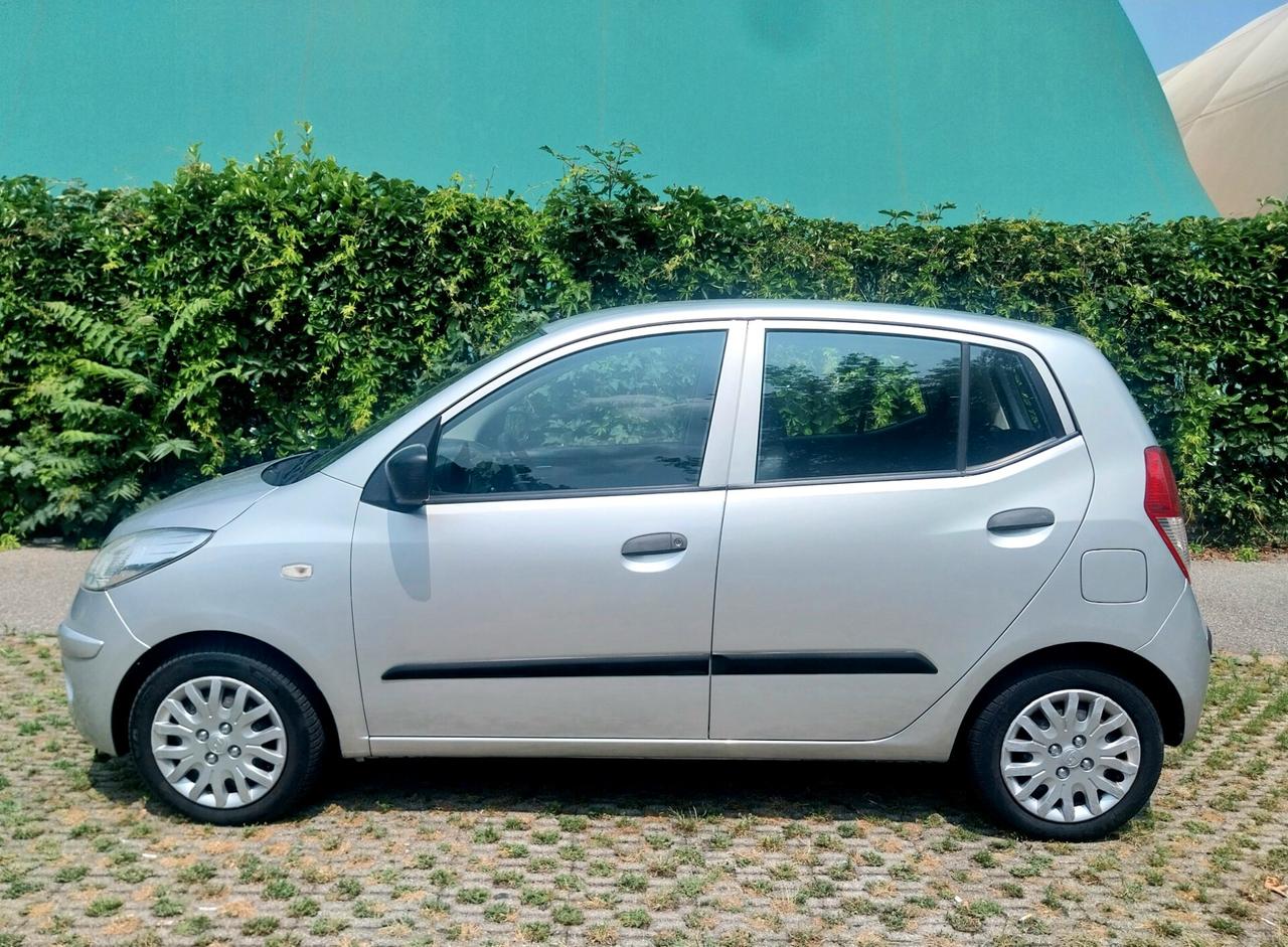Hyundai i10 1.1