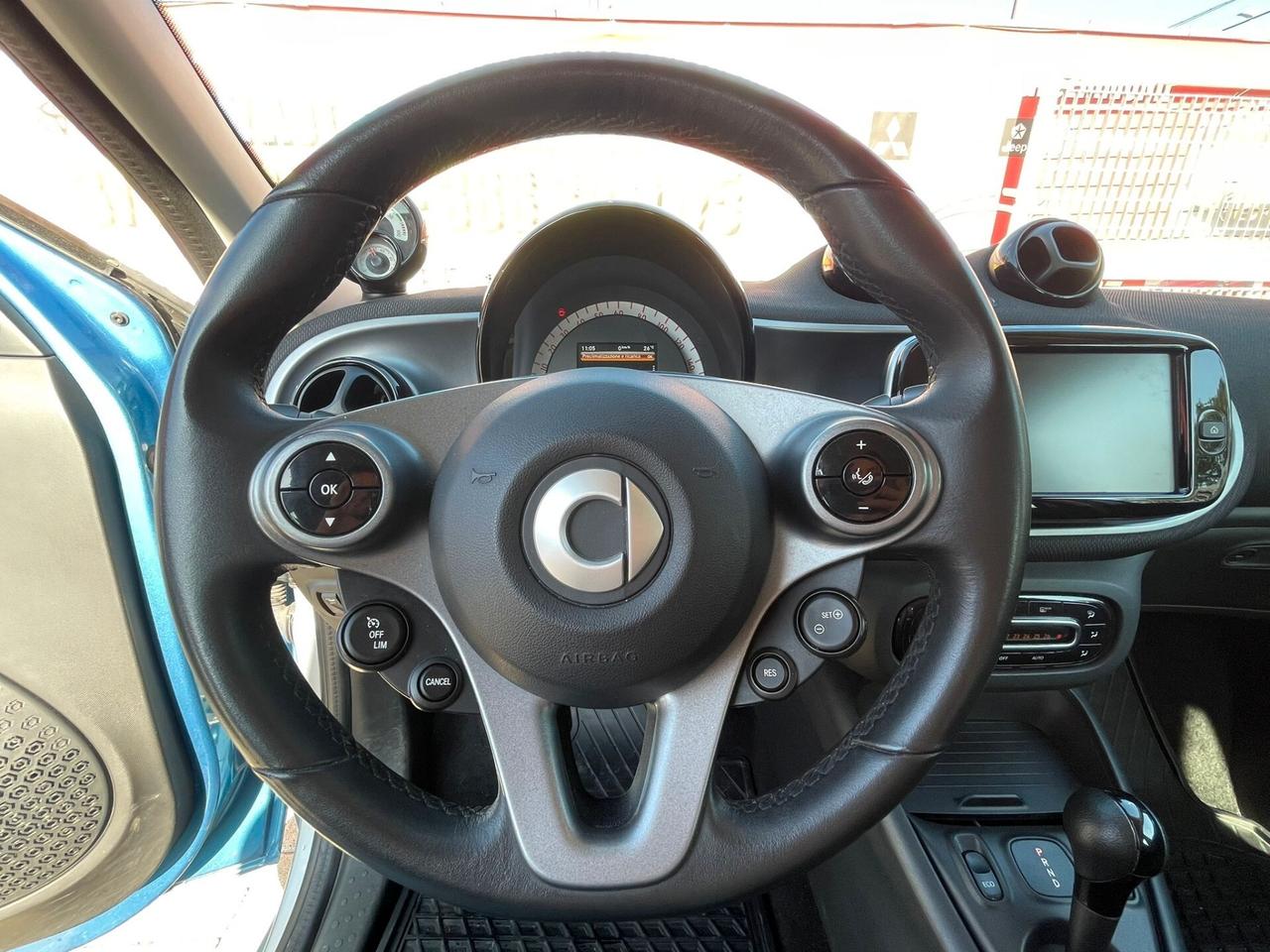 Smart ForFour EQ IDONEA PER NEOPATENTATI