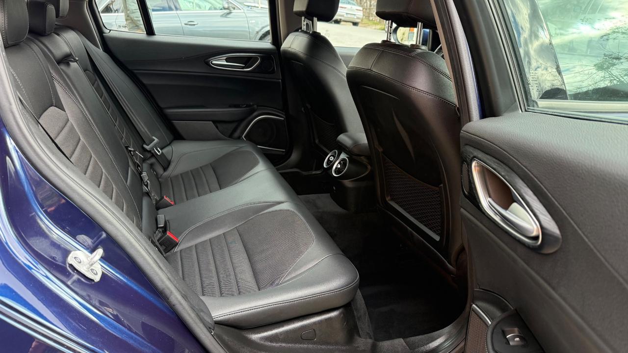 Alfa Romeo Giulia 2.2 Turbodiesel 160 CV AT8 Executive