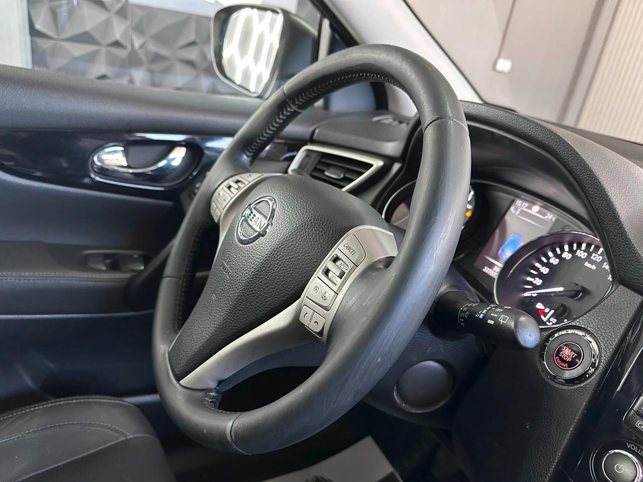 Nissan Qashqai 1.6 dCi 4WD Tekna