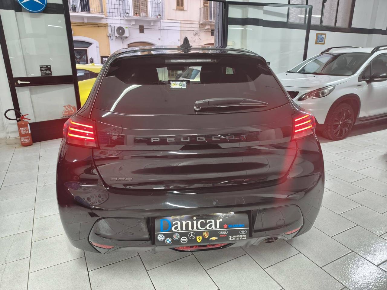 Peugeot 208 PureTech 100 Stop&Start 5 porte Allure