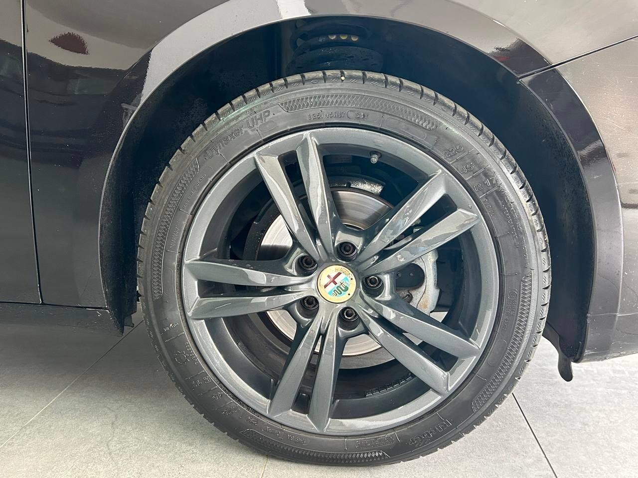 Alfa Romeo Giulietta 1.6 JTDm-2 105 CV Distinctive