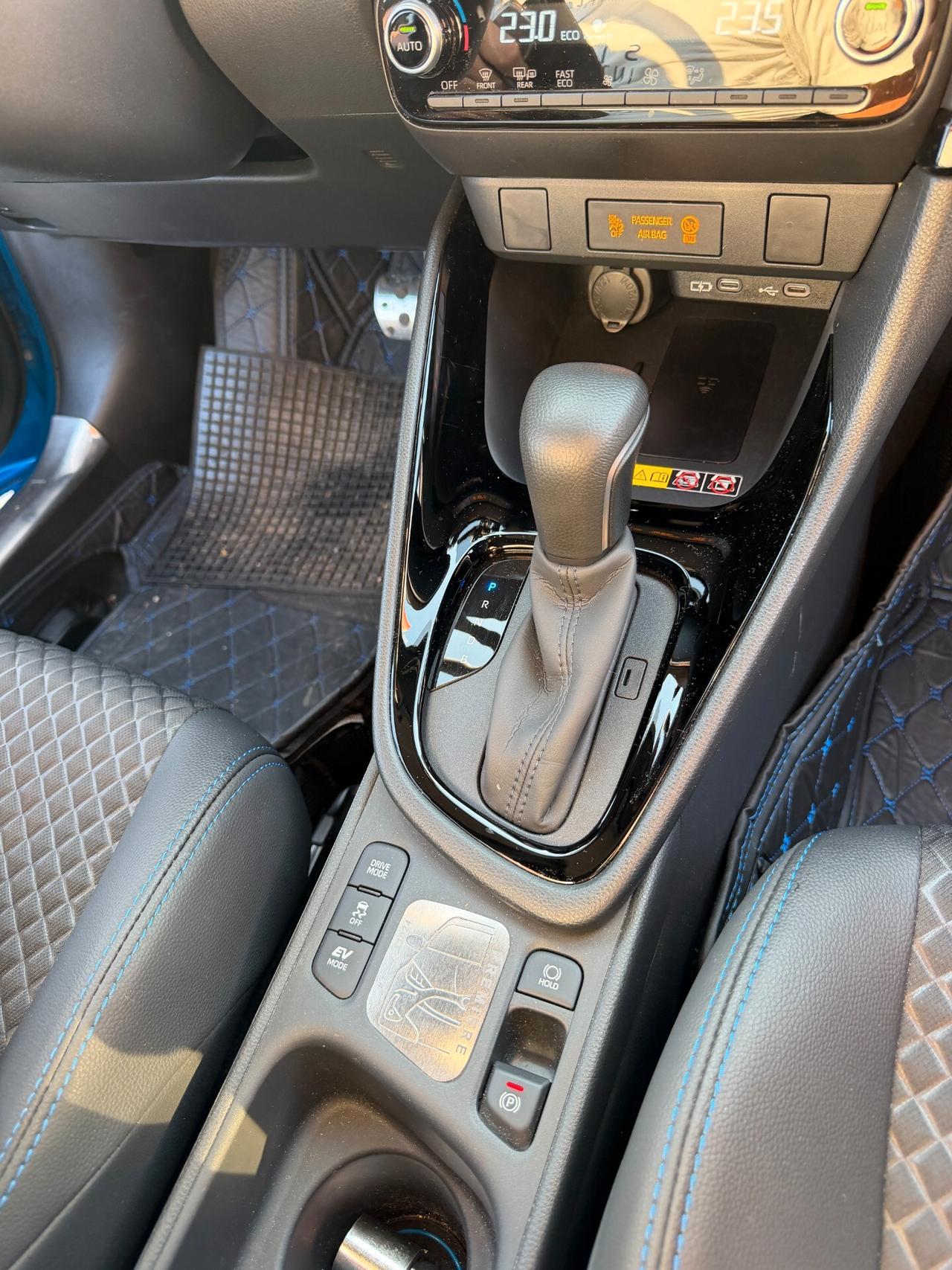 Toyota Yaris 1.5 130 Hybrid 5 porte Premiere