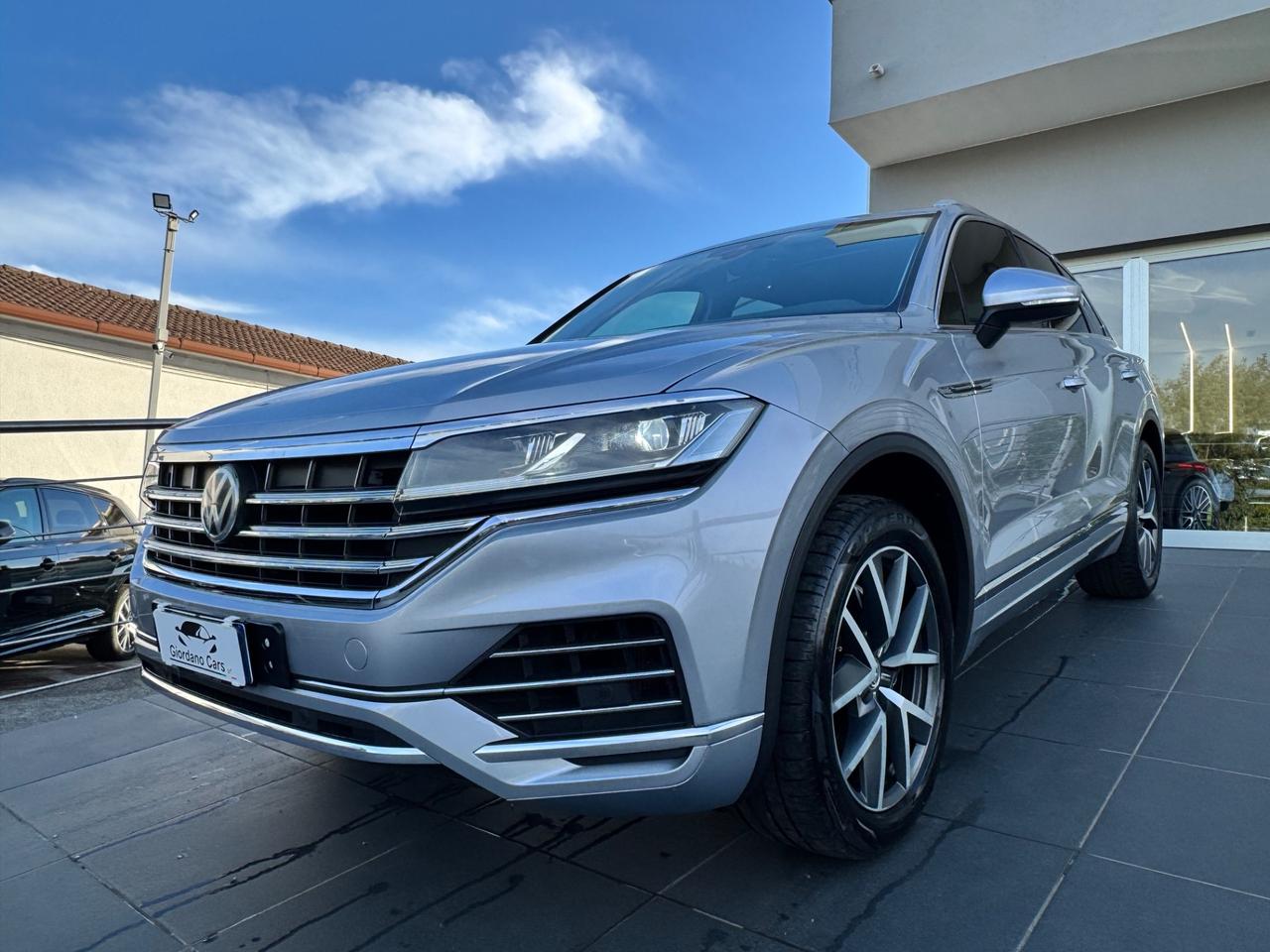 Volkswagen Touareg 3.0 V6 TDI 286 CV SCR R line open edition