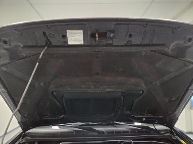 ISUZU D-Max 2.5 TD cat 4WD Pick-up SERVICE ISUZU