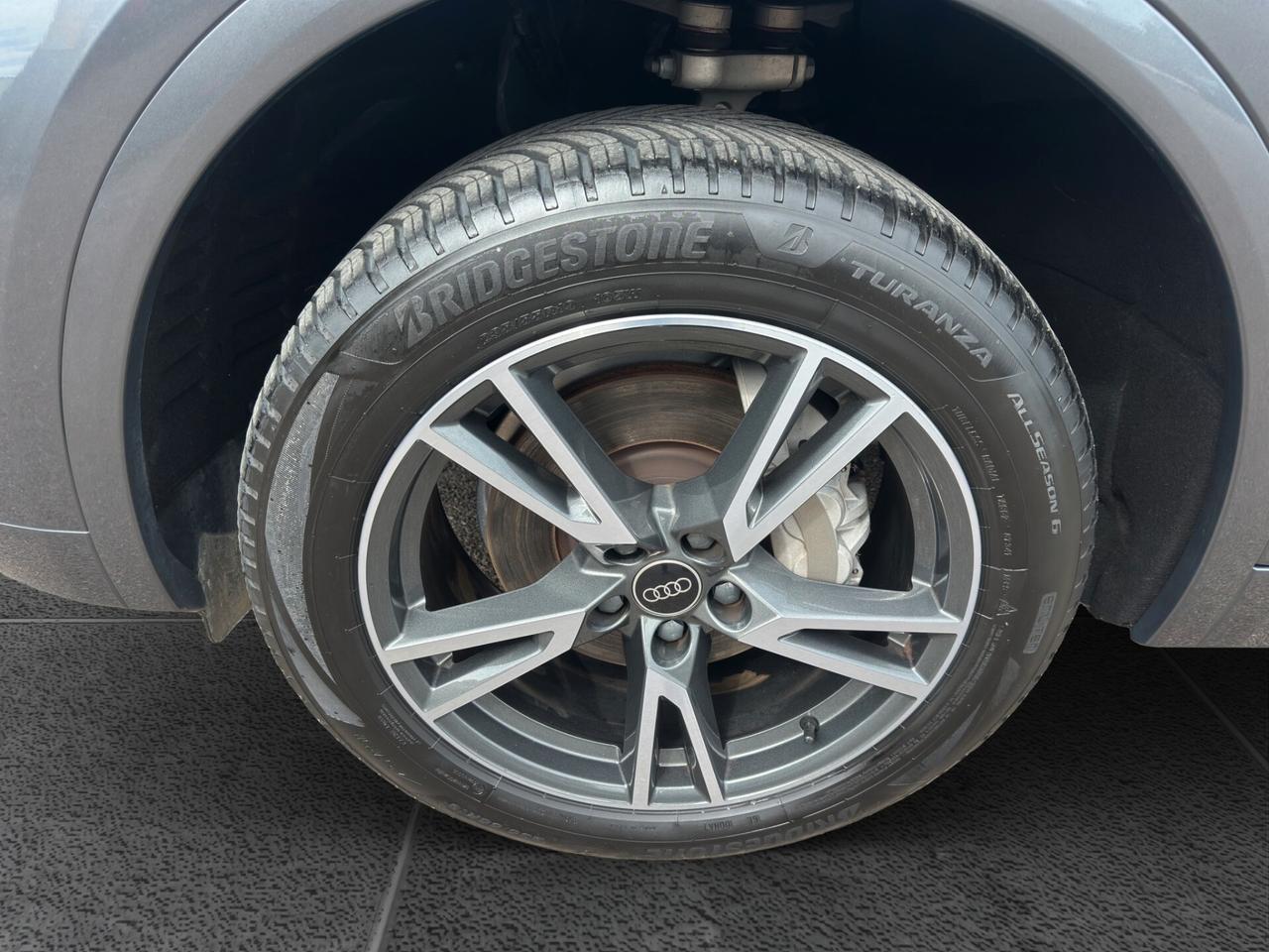 Audi Q5 40 TDI 204 CV quattro S tronic line