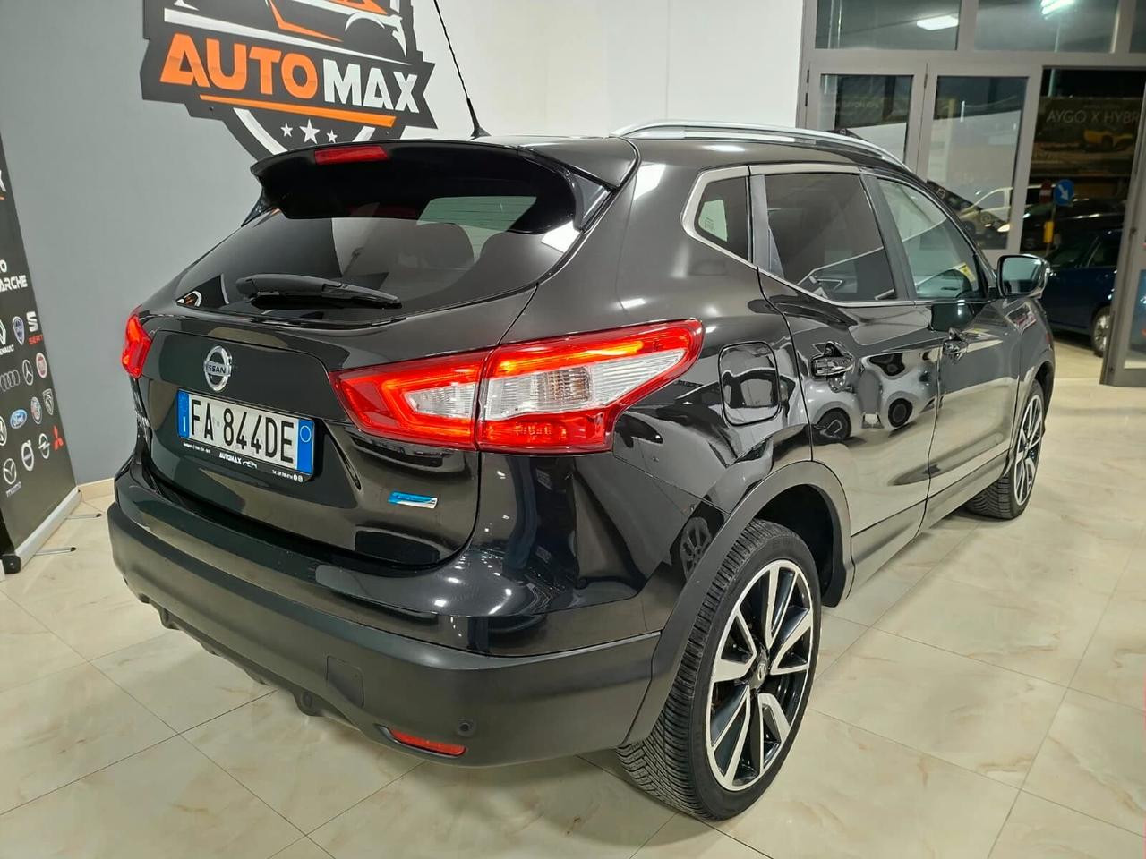 Nissan Qashqai 1.5 dCi 110cv Tekna 2015
