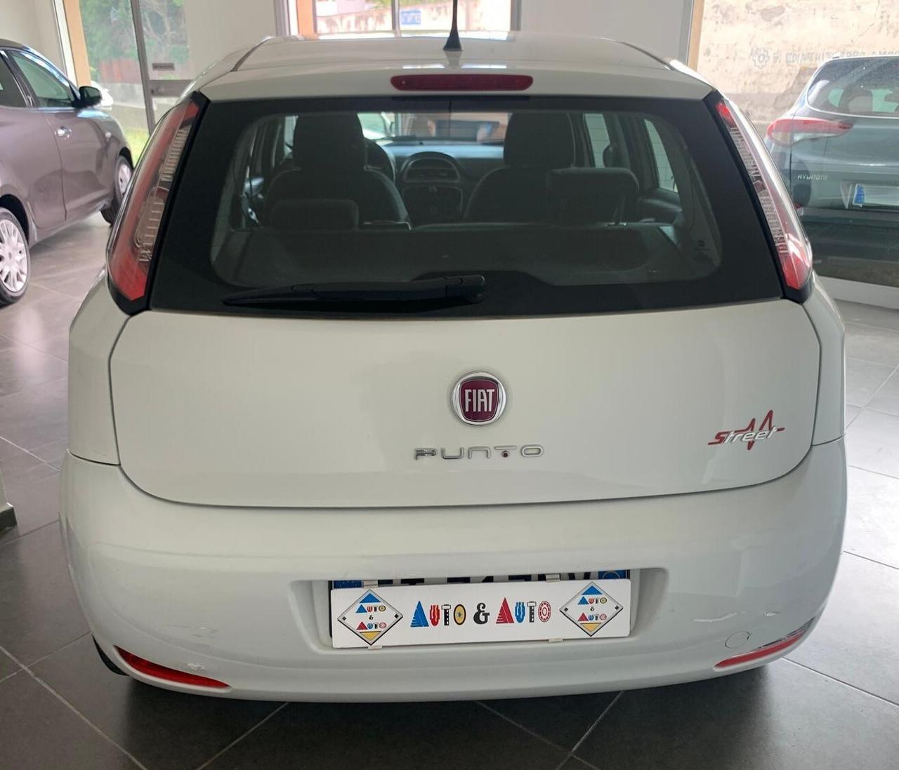Fiat Punto 1.3 MJT II 75 CV 5 porte Street