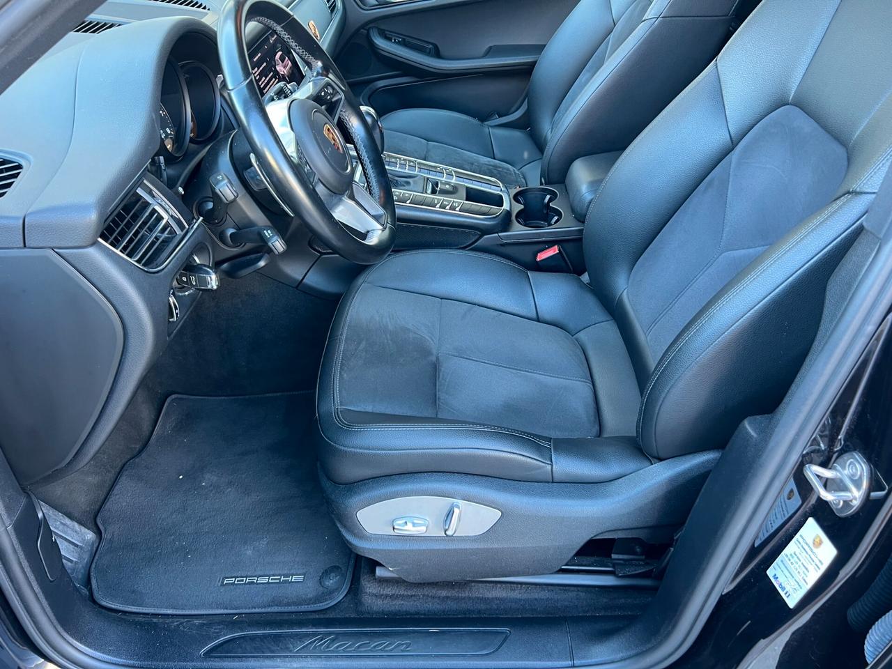 PORSCHE MACAN 2.0 TURBO BENZINA 245CV / GARANZIA