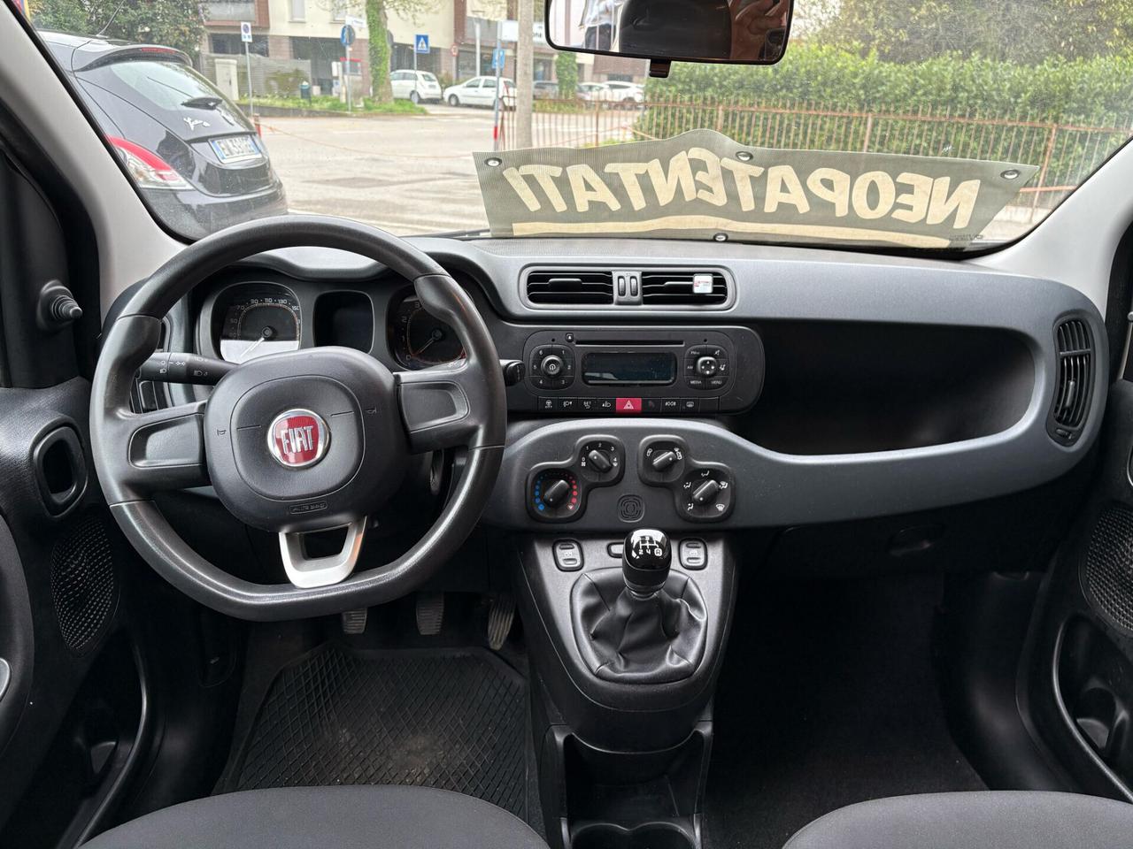 FIAT Panda 1.2 Lounge SOLI 44mila Km - 2017