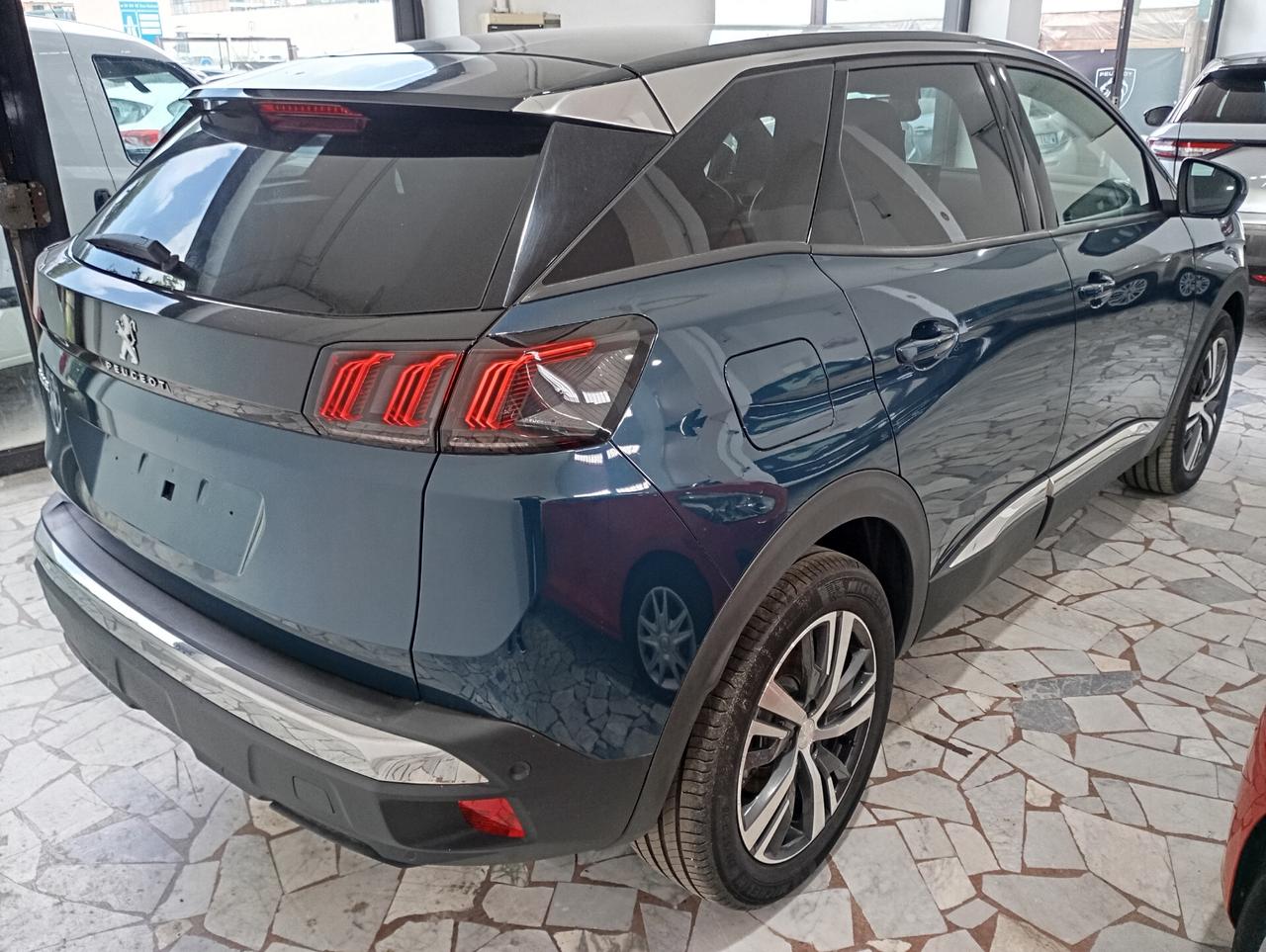 Peugeot 3008 1.2 PureTech Turbo 130CV Allure Pack