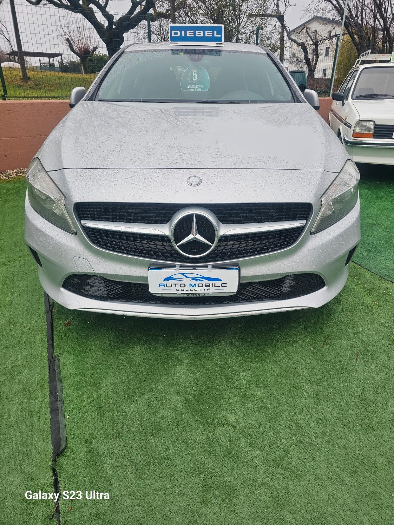 Mercedes-benz A 160 d Premium