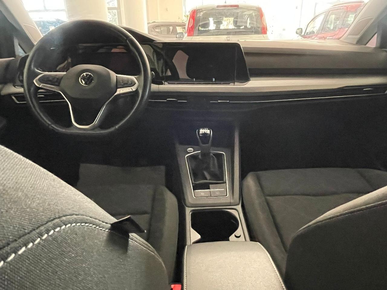 VOLKSWAGEN GOLF 8 LIFE 2.0 TDI