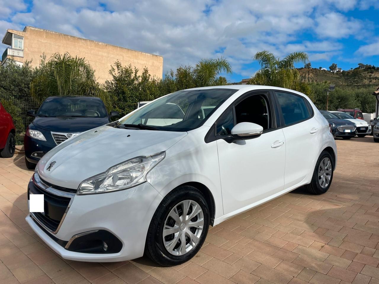 Peugeot 208 "Finanziabile Senza Busta Paga"
