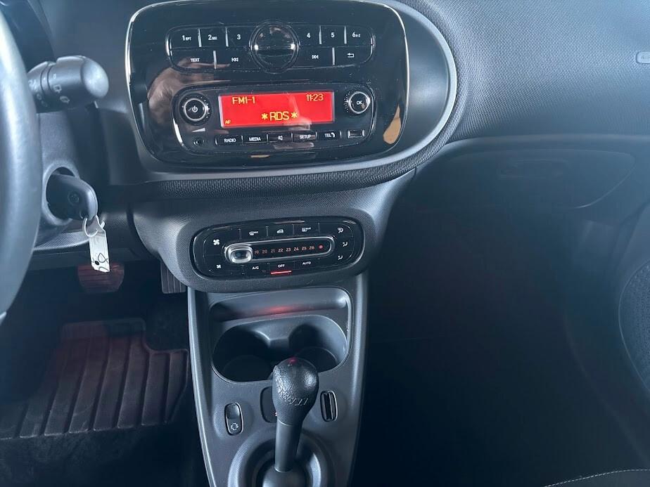 Smart ForFour 90 0.9 Turbo Passion 90CV NEOPATENTATI