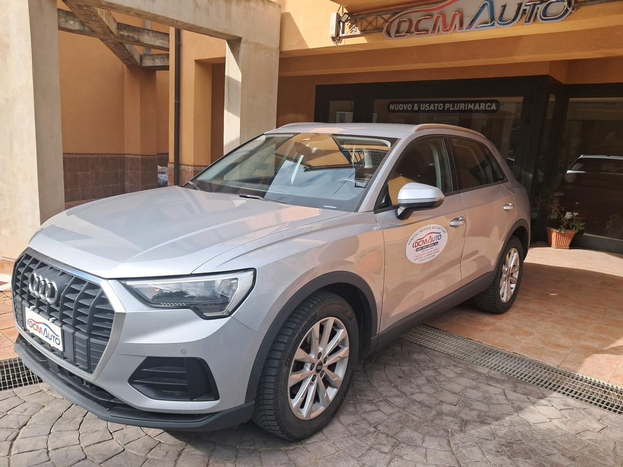 Audi Q3 35 TDI S tronic Business