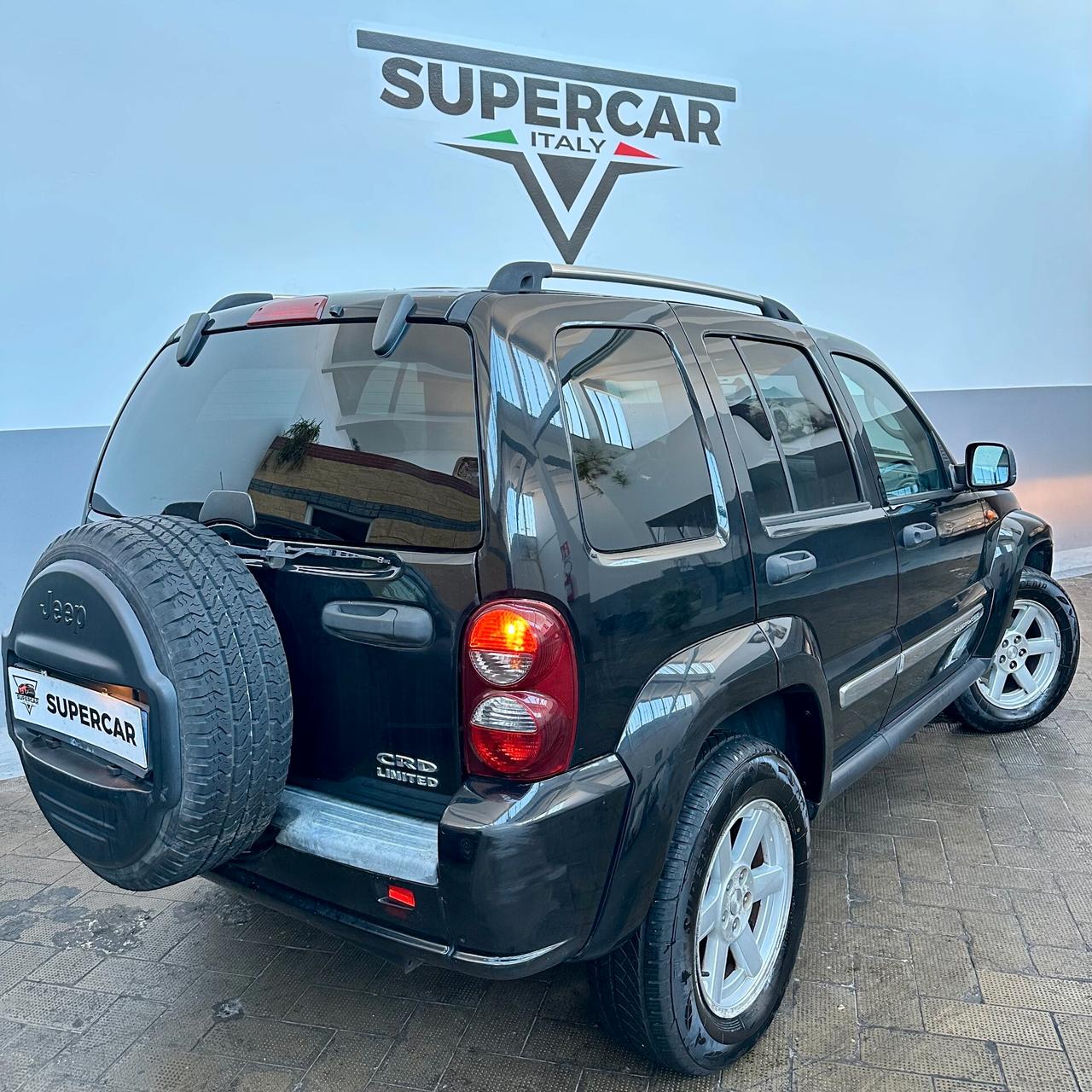 Jeep Cherokee 2.8 Diesel 4x4, automatico, gomme nuove, perfetta