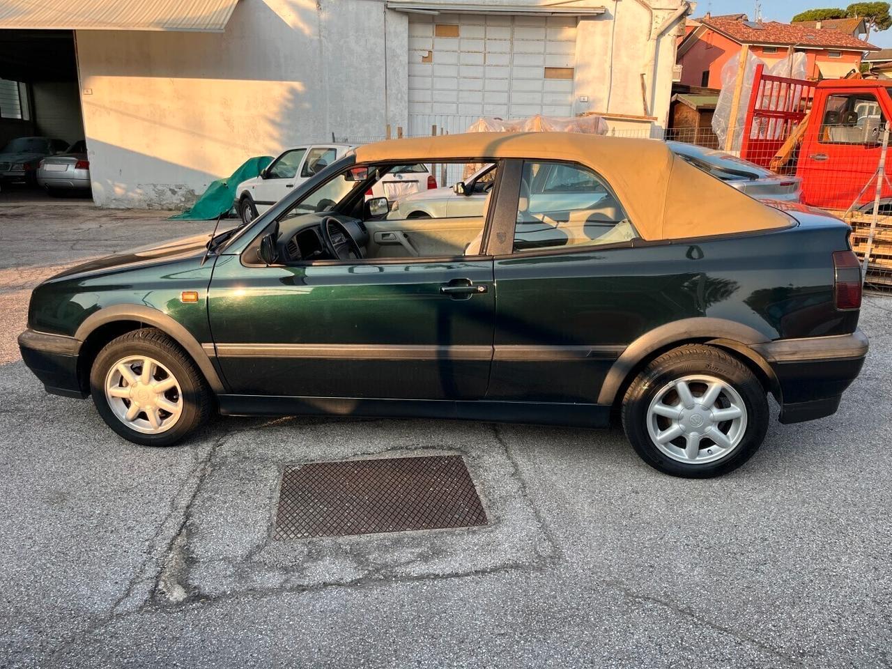 Volkswagen Golf Cabriolet 1.8/75 CV