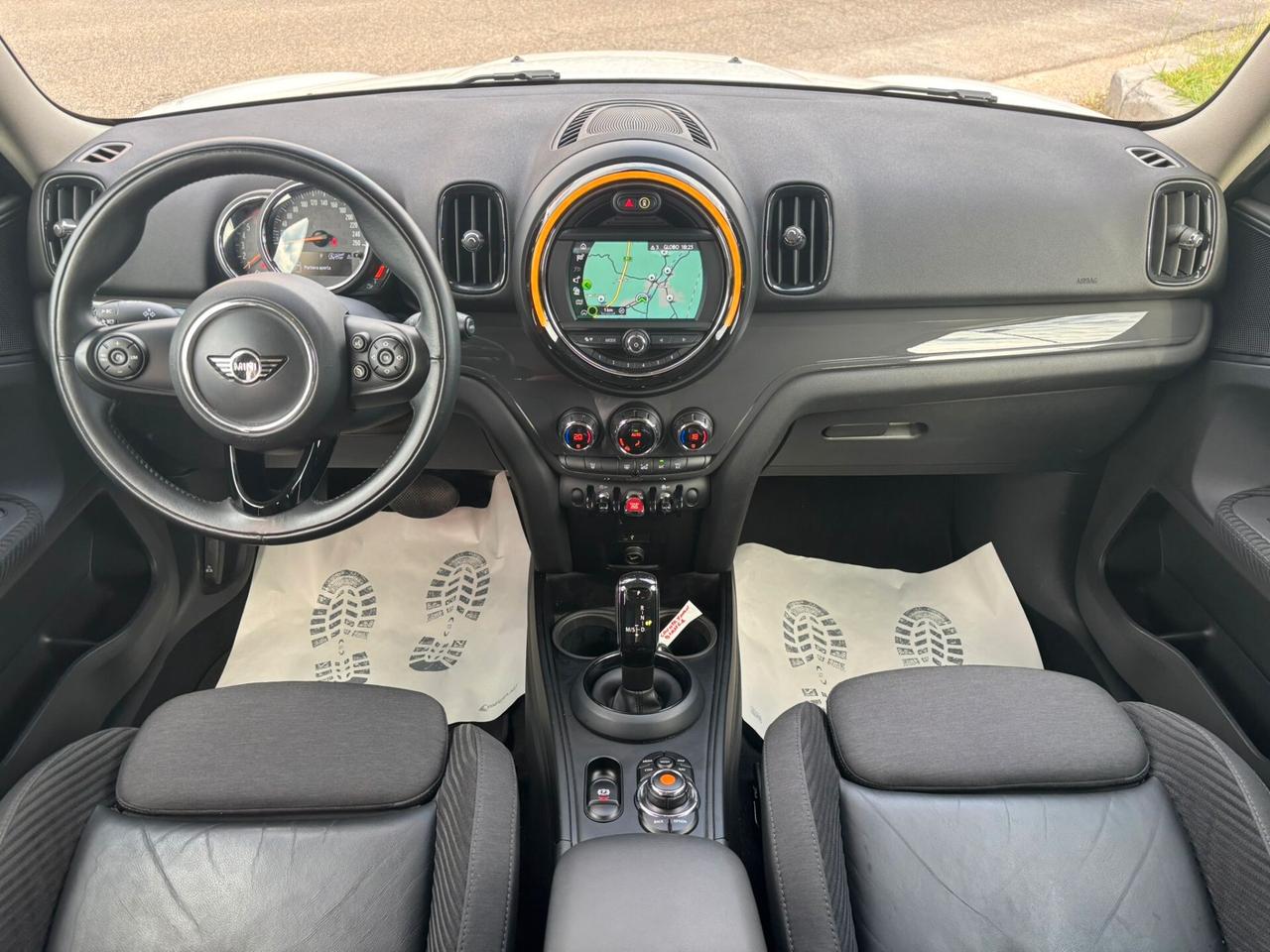 Mini Cooper D Countryman 1.5 One Hype