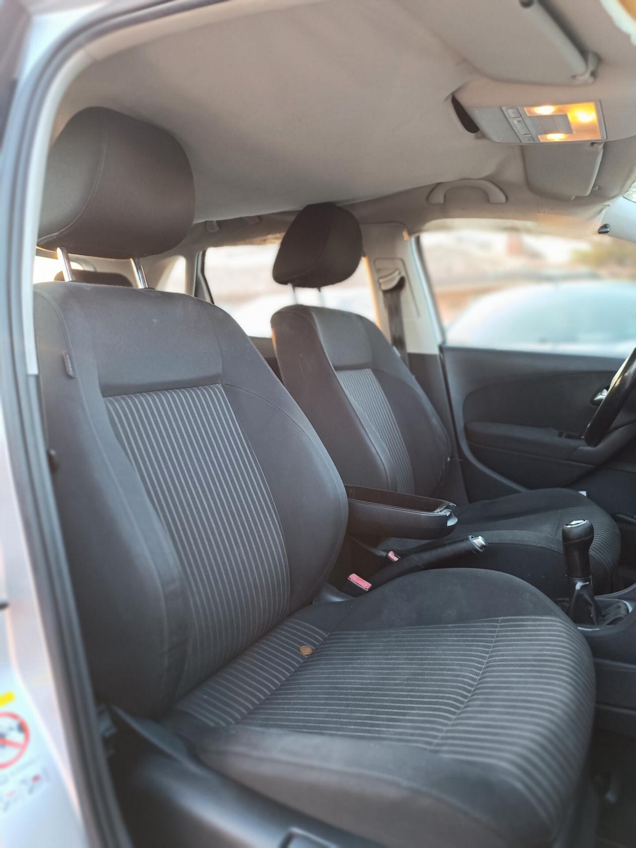 Volkswagen Polo 1.4 VISTA E PIACIUTA
