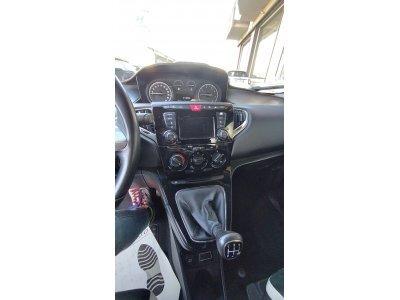 Lancia Ypsilon GOLD