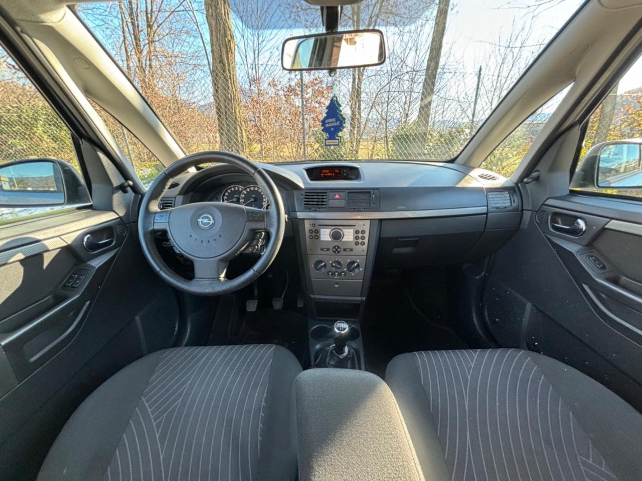 Opel Meriva 1.6 16V Cosmo