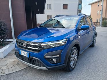 Dacia Sandero Stepway 1.0 TCe ECO-G Comfort tua a € 199 mese
