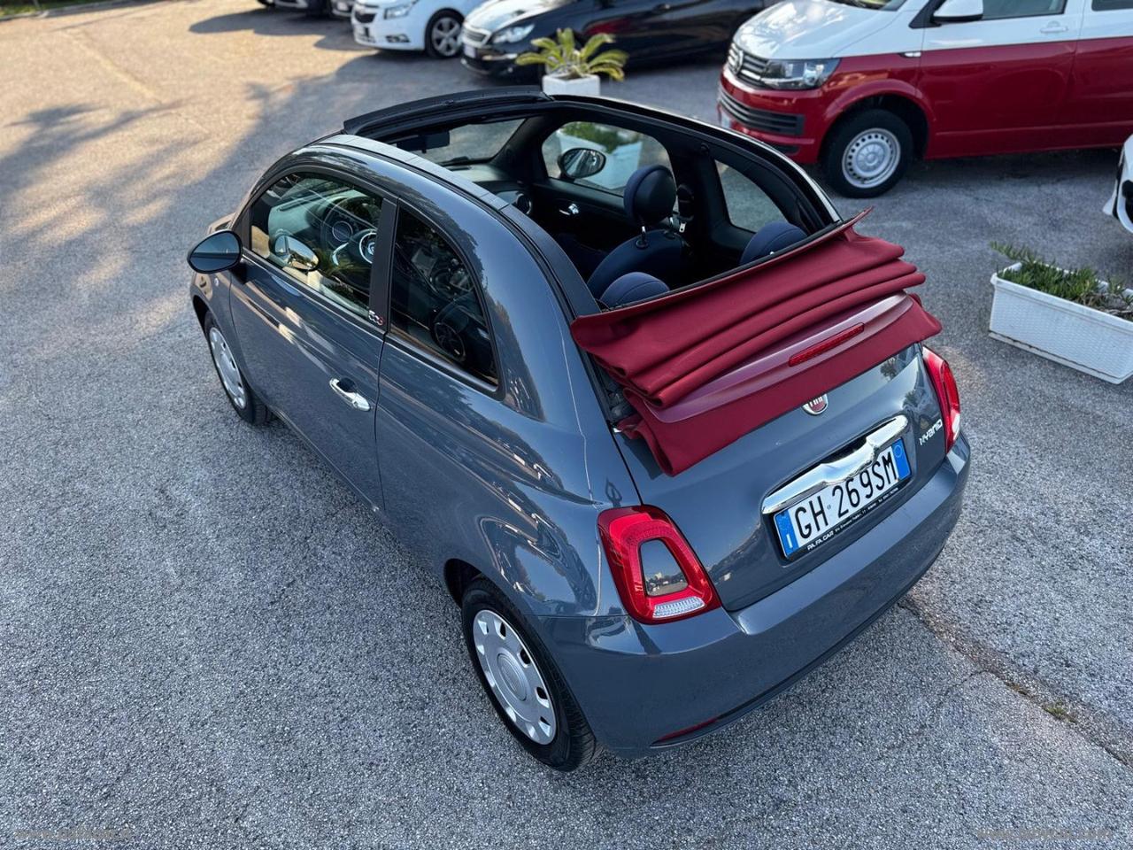 FIAT 500 C 1.0 Hybrid Cult