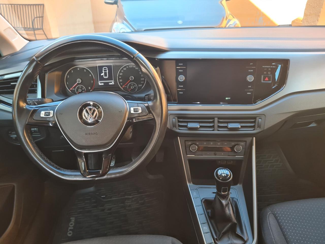 Volkswagen Polo 1.0 TSI 5p. R-Line *NEOPATENTATI*