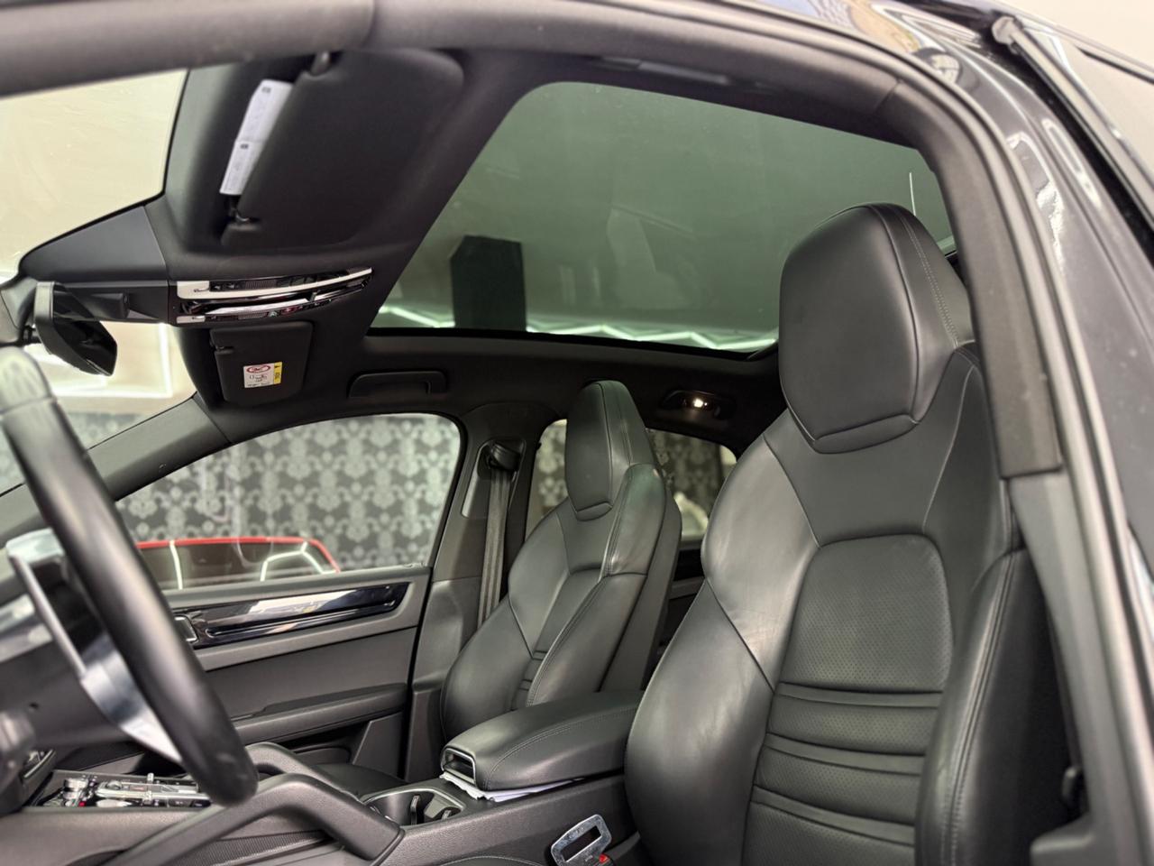 Porsche Cayenne 3.0 V6