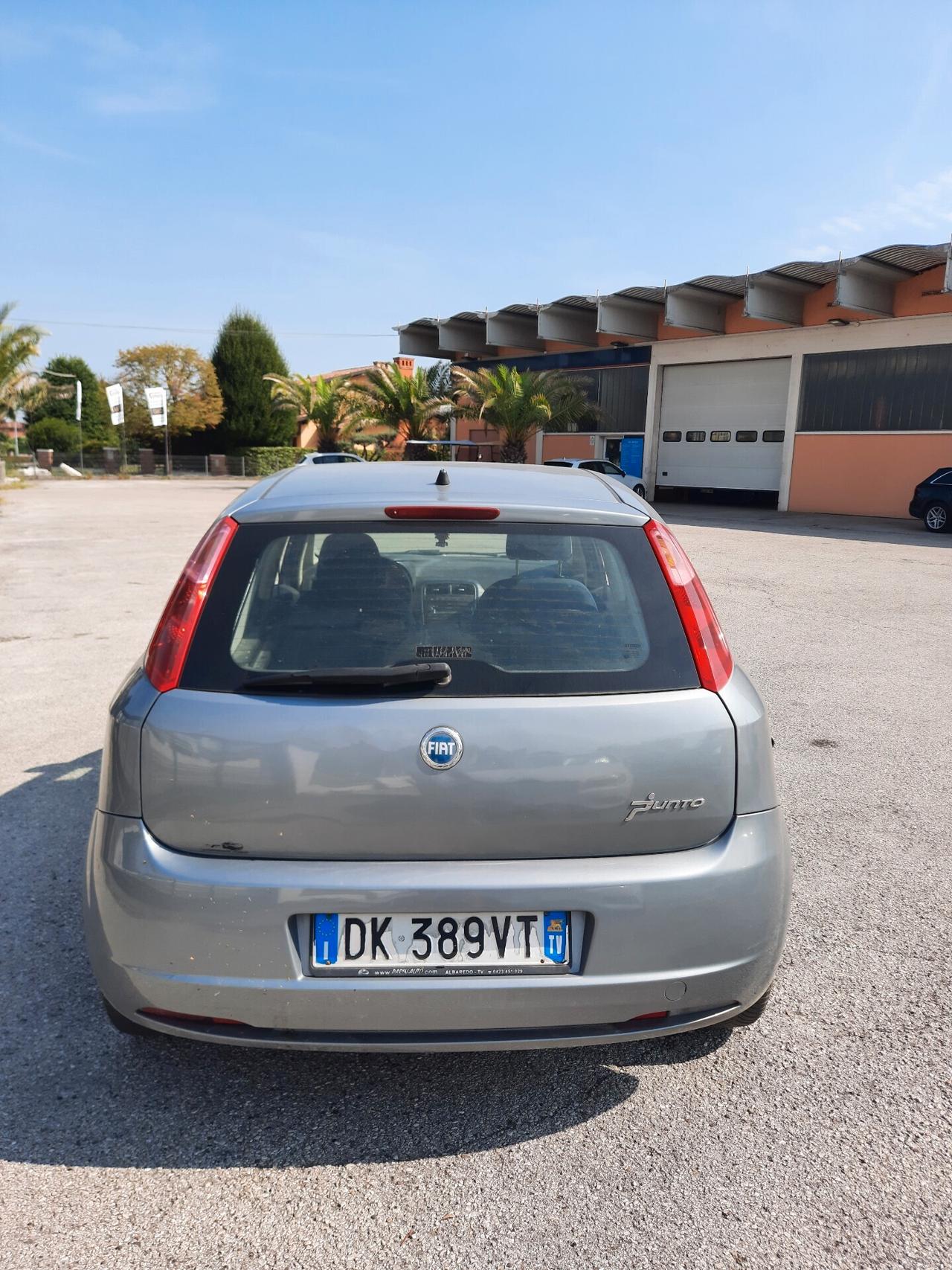 Fiat Punto Classic 1.2 5 porte Dynamic OK NEOPATENTATI