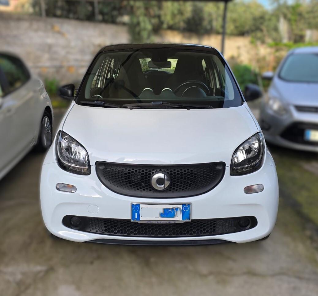 Smart ForFour 70 1.0 Youngster