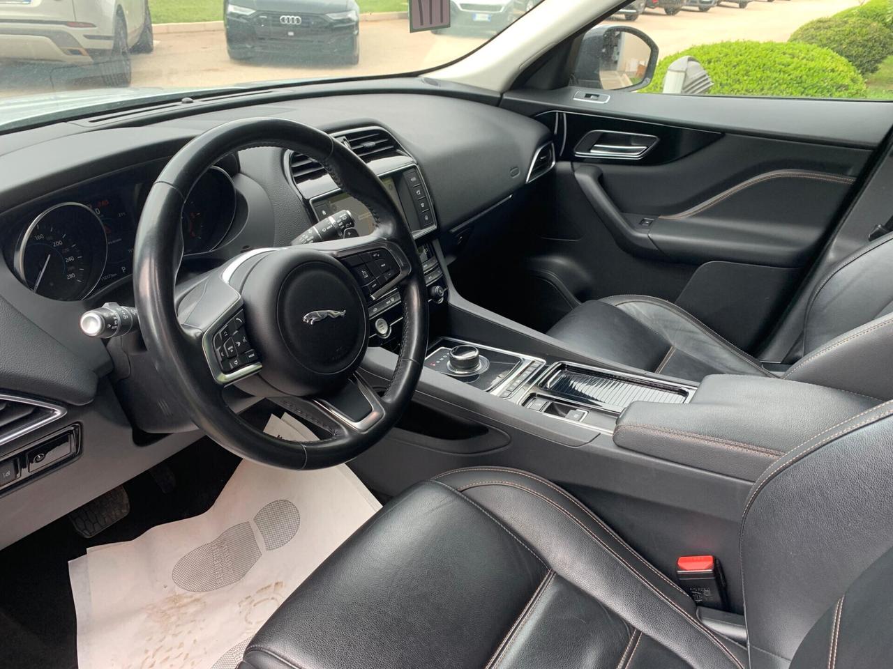 Jaguar F-Pace 2.0 D 240 CV AWD aut. Prestige