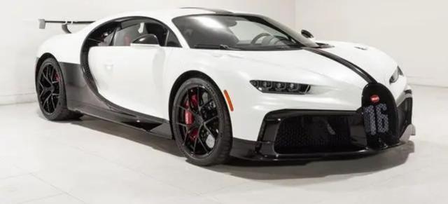 BUGATTI Chiron CHIRON PUR SPORT 8.0 W16 1500HP "1 OF 60"