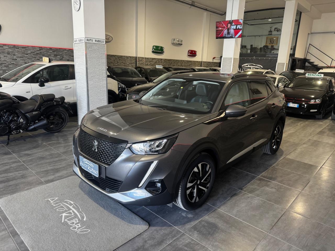 Peugeot 2008 PureTech 100 S&S Allure Navi Pack
