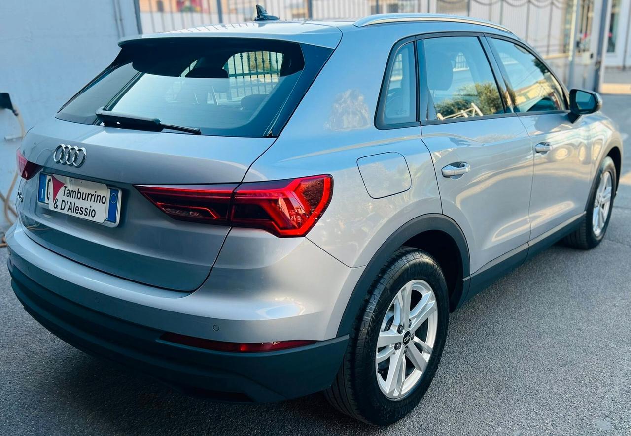 Audi Q3 35 TDI S tronic Business Advanced