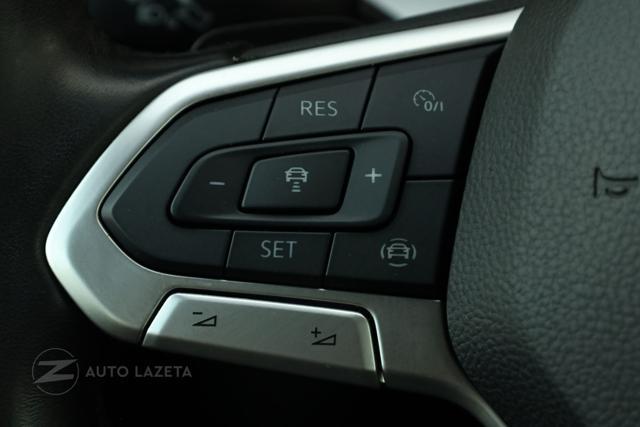 VOLKSWAGEN Golf 1.0 eTSI EVO DSG Life