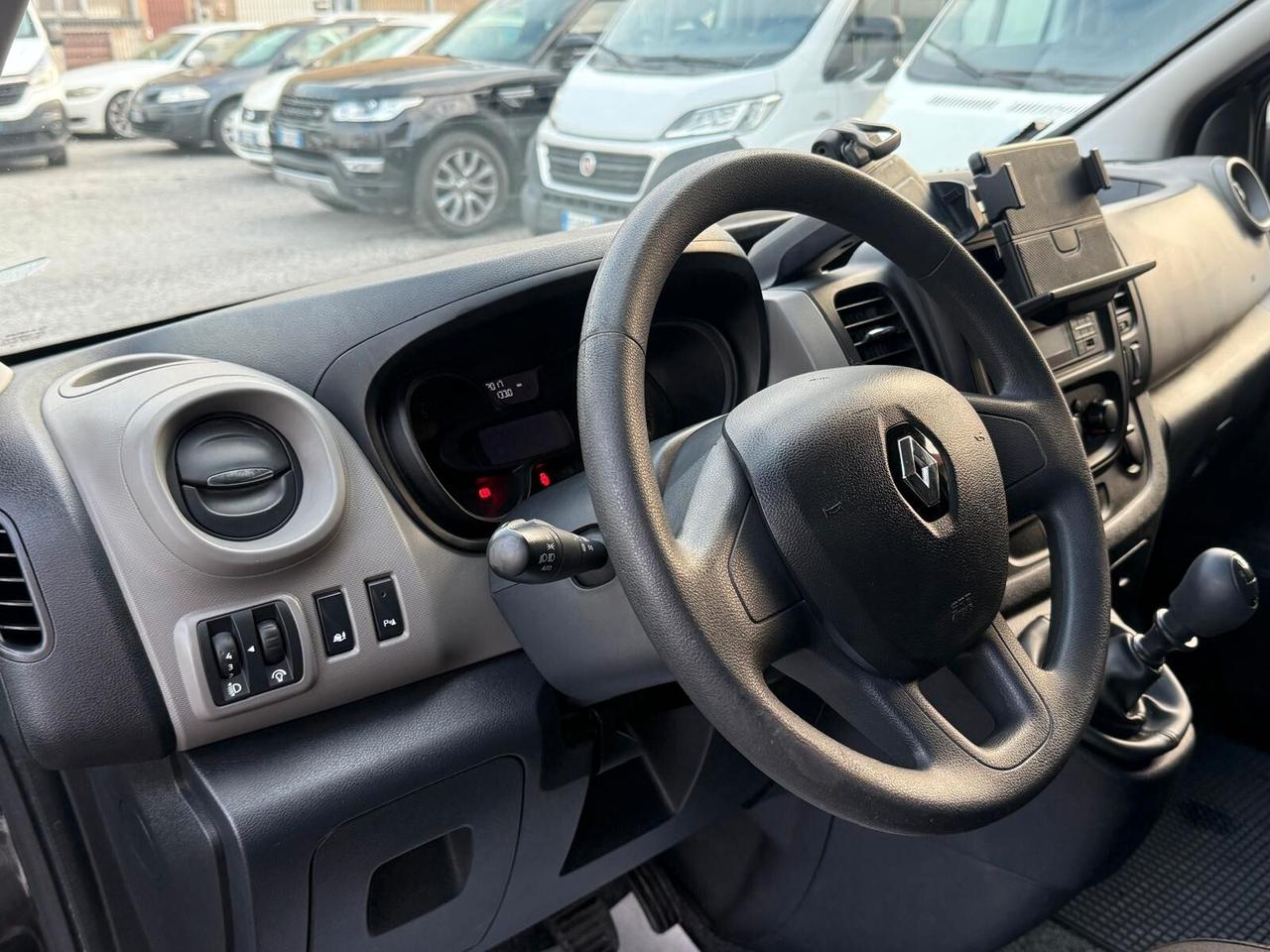 Renault Trafic 9 POSTI 1.6 dCi 95CV prezzo ivato