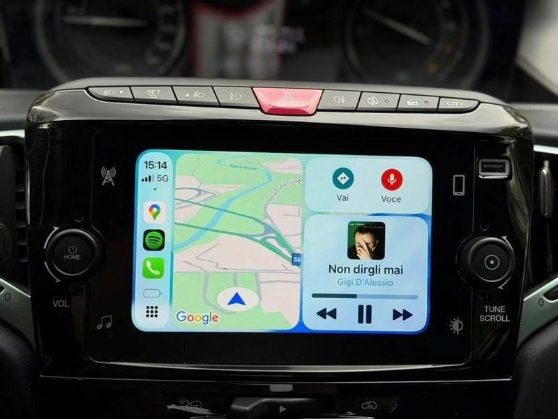 Lancia Ypsilon 1.0 FireFly Hybrid GOLD.