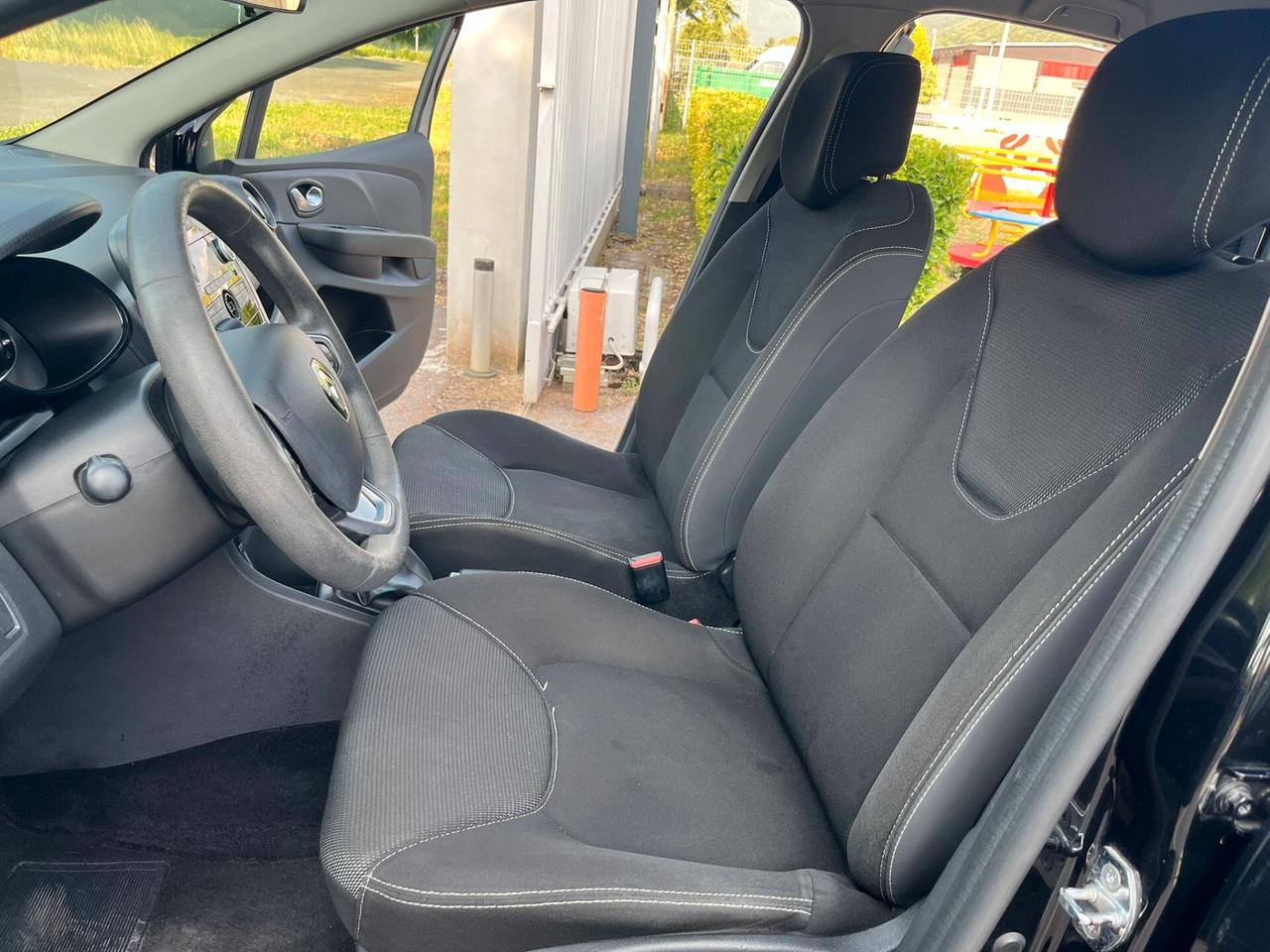 Renault Clio 1.2 75CV 5 porte Life