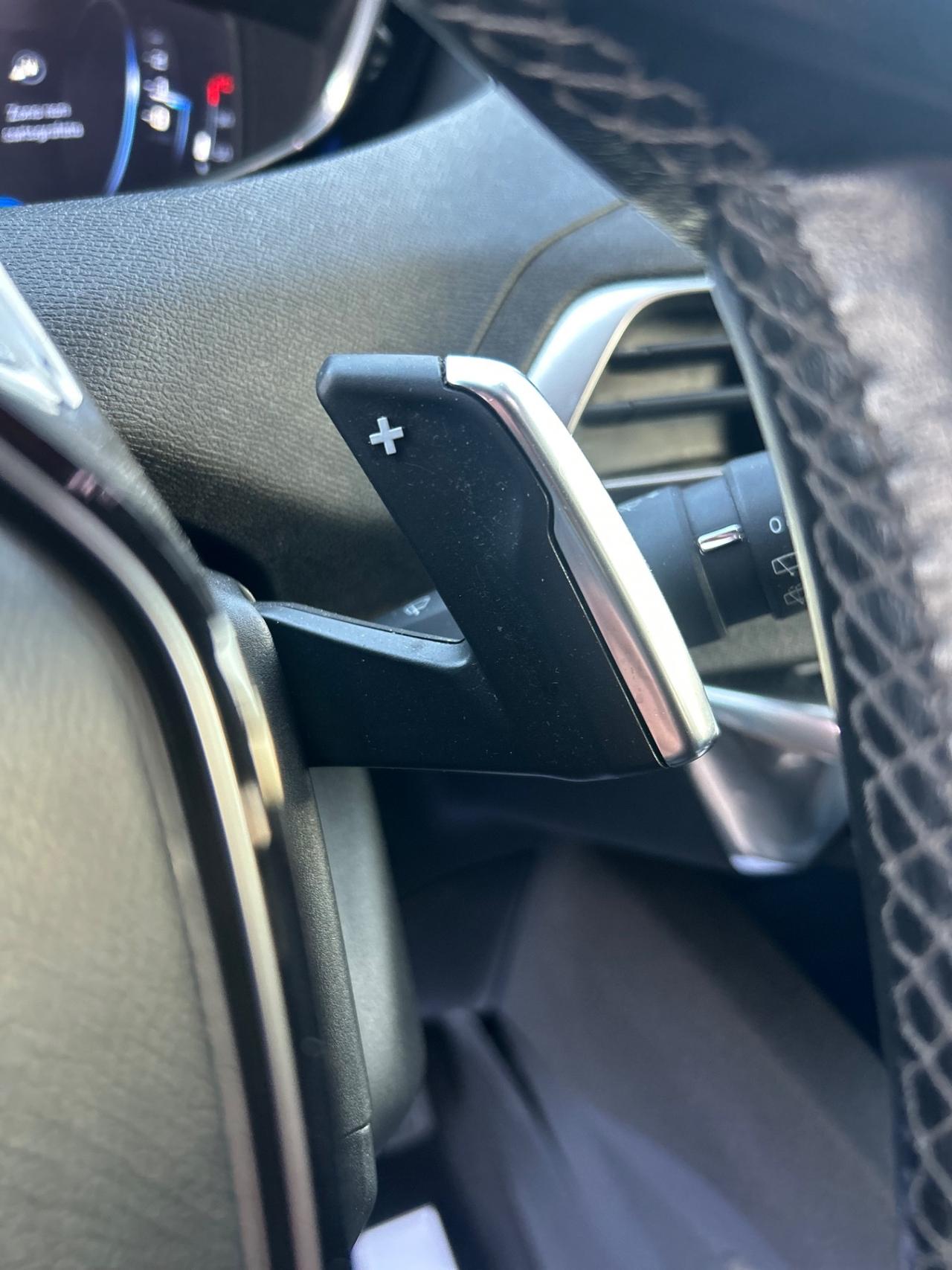 Peugeot 3008 HDi 120Cv Allure