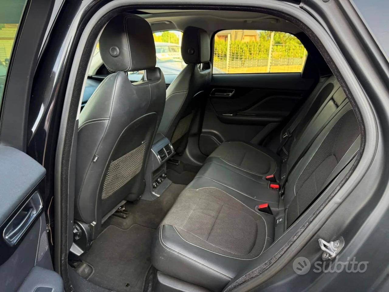 Jaguar F-Pace 2.0 D 180 CV AWD Portfolio