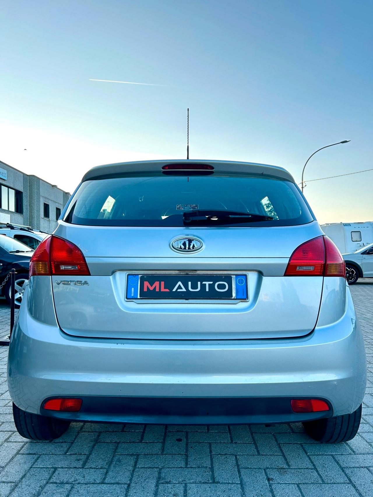 Kia Venga 1.4 CVVT EX Easy - ok neopatentato
