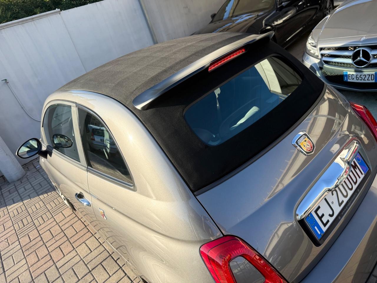 Abarth 500C 1.4 Turbo T-Jet Cabrio