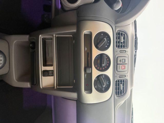 NISSAN Micra 1.0i 16V cat 3 porte Luxury