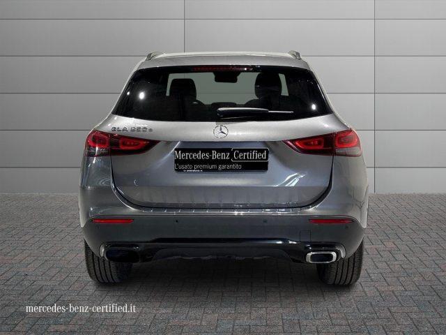 MERCEDES-BENZ GLA 250 e EQ-Power Automatic Sport