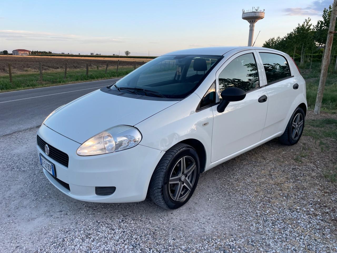 Fiat Grande Punto Grande Punto 1.3 MJT 75 CV 5 porte Dynamic
