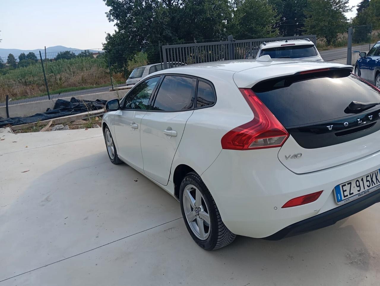 Volvo V40 " KM CERTIFICATI "
