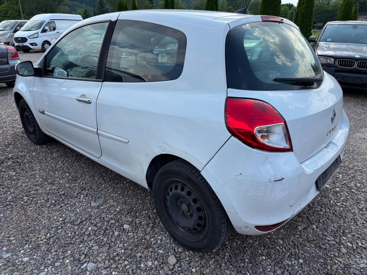 PACCHETTO PER COMMERCIANTI ..4 MACCHINE …Toyota Avensis 2.2 D-4D 16V