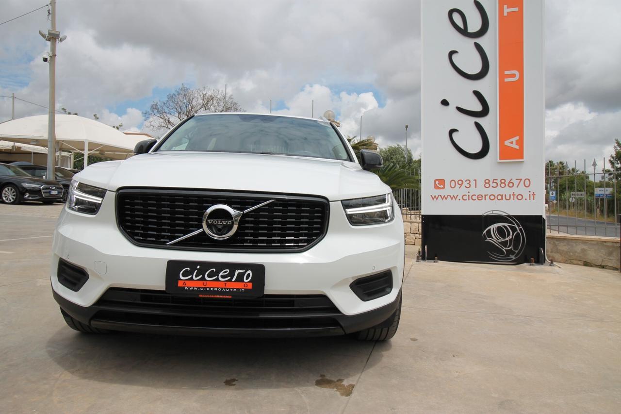 Volvo XC40 2.0 D3 150cv Momentum Geartronic | 2019